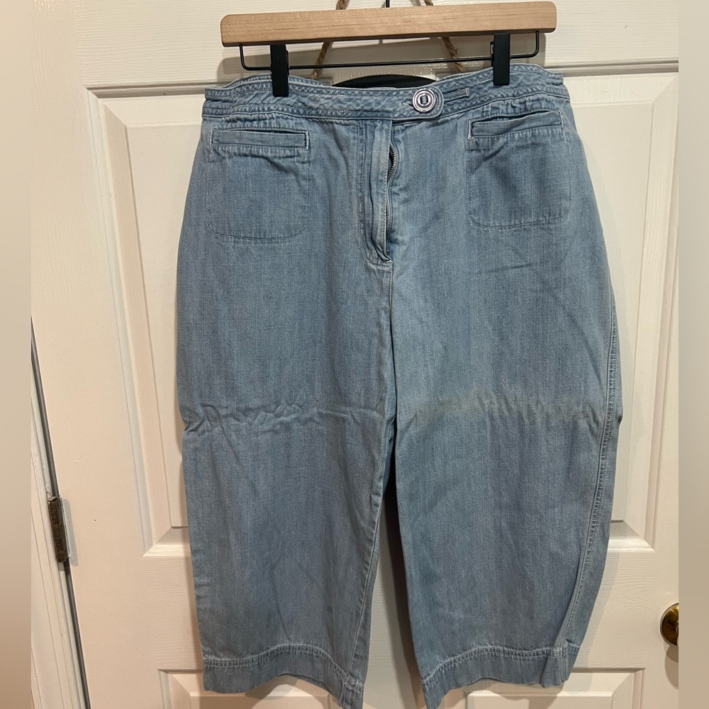Women’s Christopher & Banks Capri Jeans - size 16 - light blue denim fabric